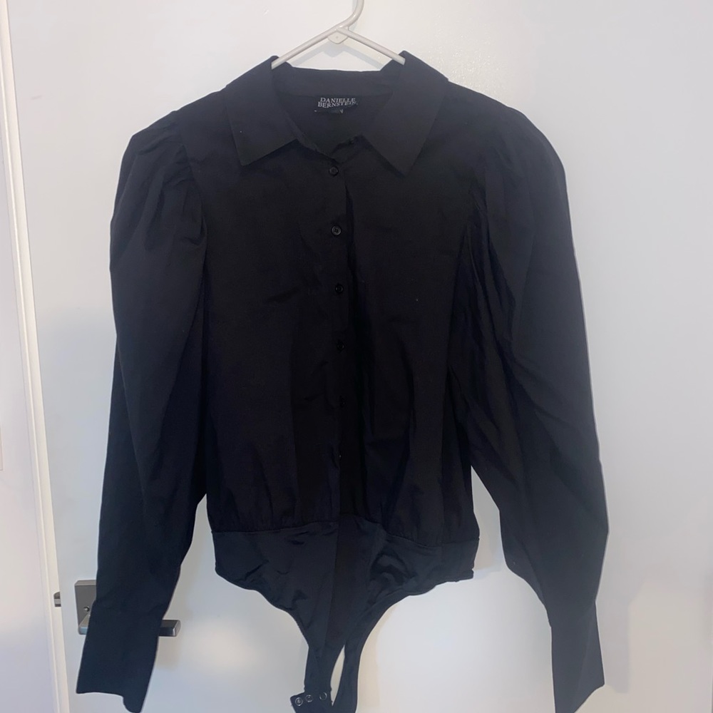 Black puffed long sleeve body suit